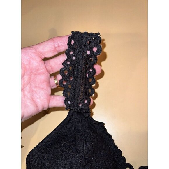 Live Love Dream Aeropostale Bra Women XS Black Lace Bralette Wireless Padded - Picture 6 of 16
